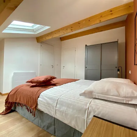 Montee Fleurie מנטון