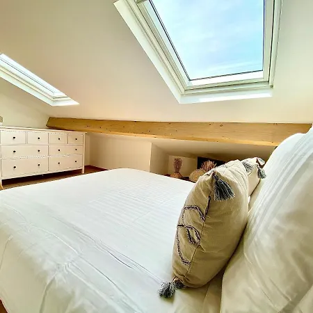 Montee Fleurie 公寓 *