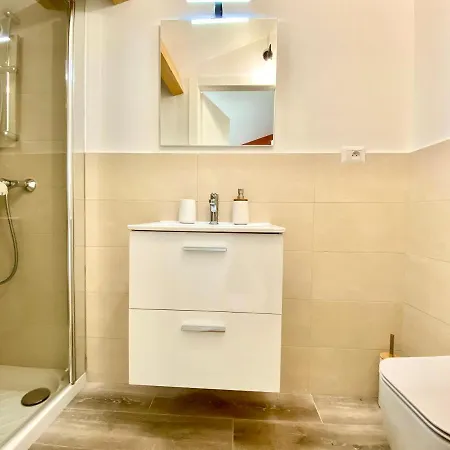 Lägenhet Montee Fleurie *