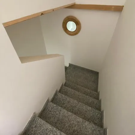 Montee Fleurie Apartamento