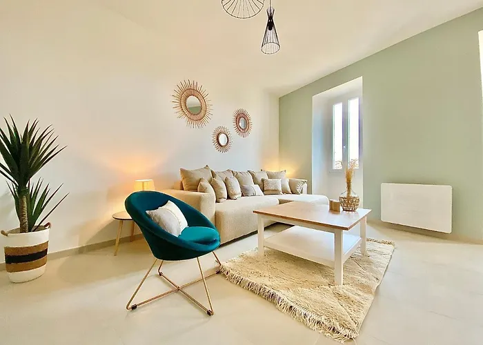 Apartment Montee Fleurie *